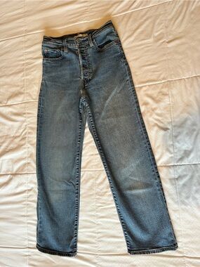 Levi's Light Blue Ribcage Straight Ankle Jeans
